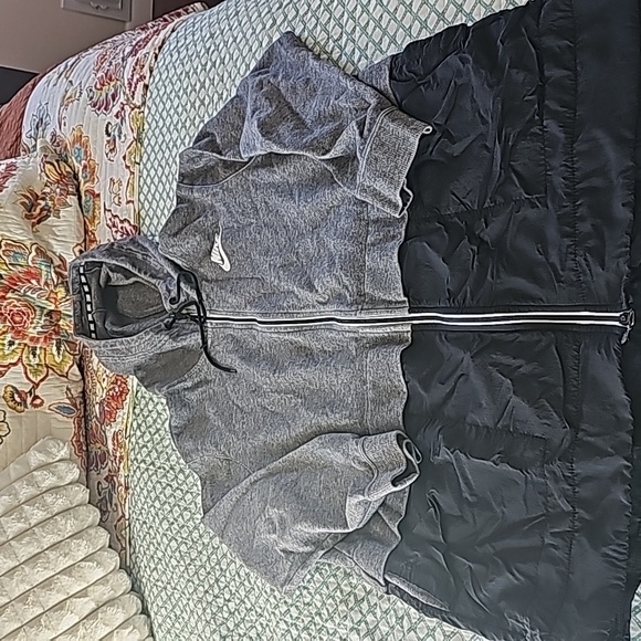 Nike jacket - Picture 6 of 9